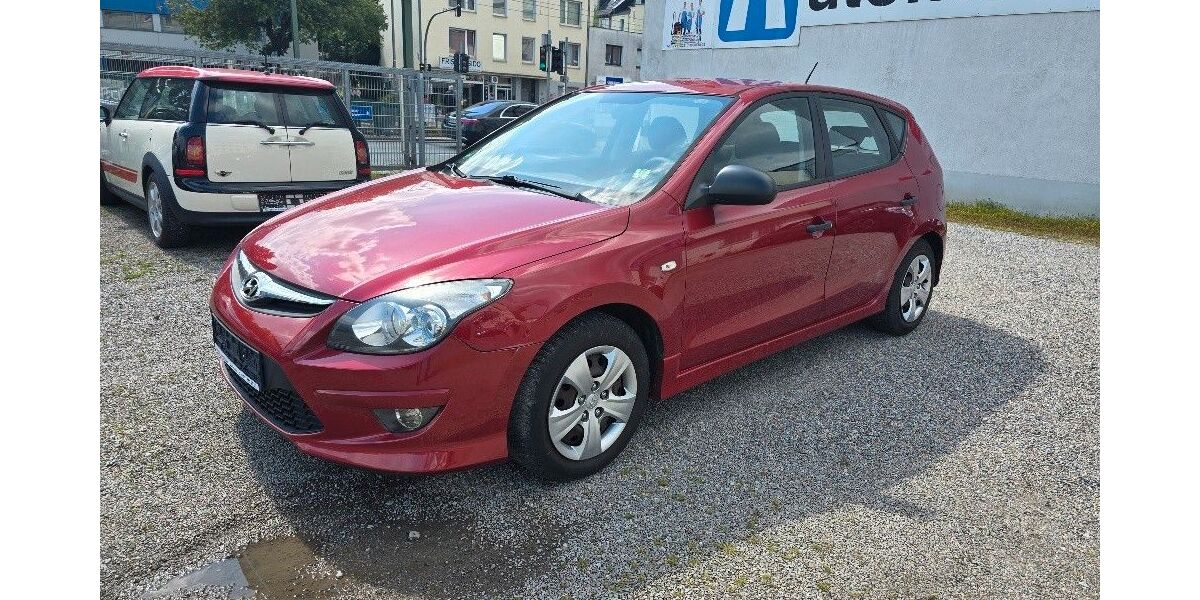 Hyundai i30 154.000 km 4.999 &euro; Dortmund 44145