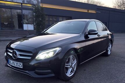 Mercedes-Benz C 250 135.000 km 18.200 &euro; Dortmund 44145