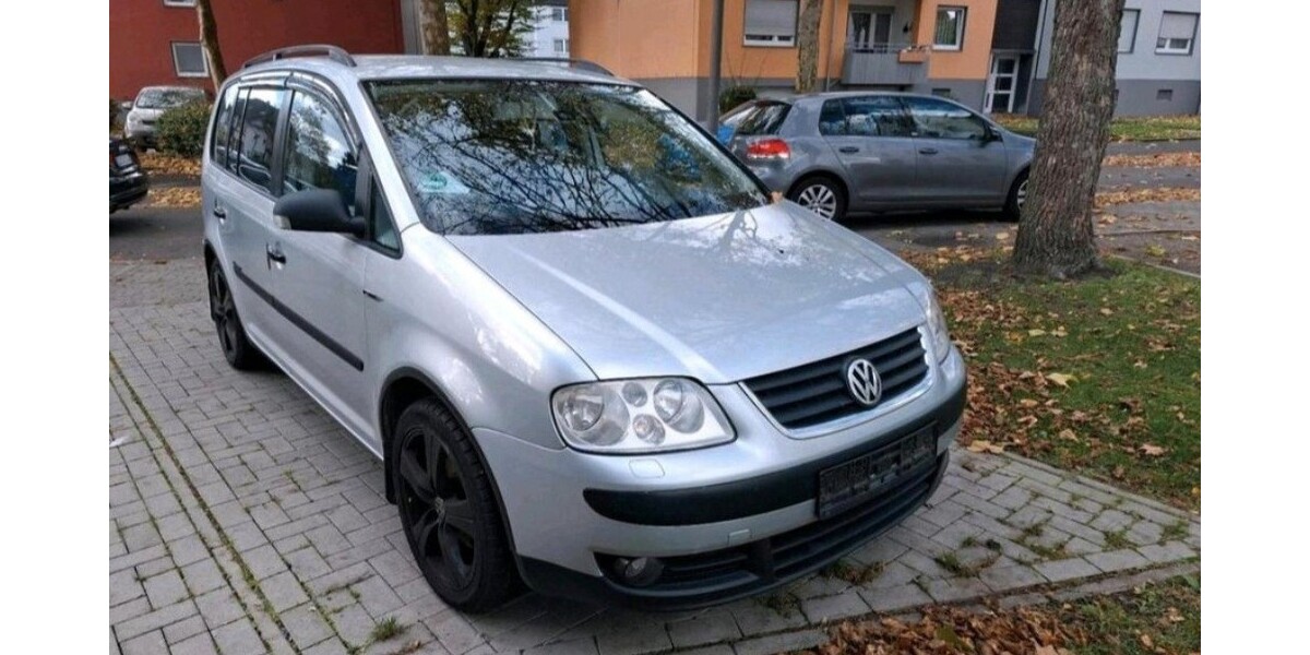 VW Touran 299.000 km 3.000 &euro; Dortmund 44135