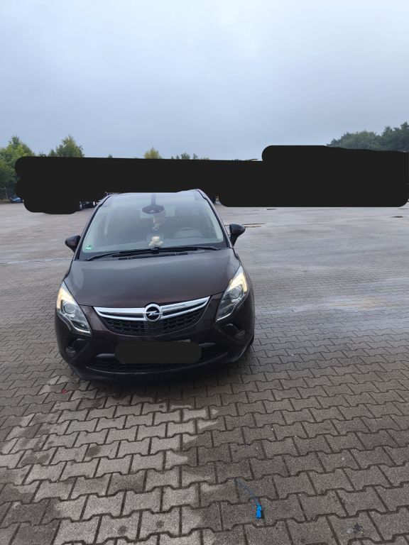 Opel Zafira 218.000 km 4.000 € Bottrop 46236