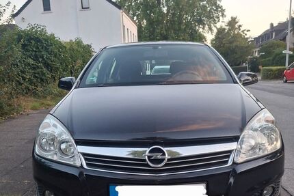 Opel Astra 198.217 km 2.450 &euro; Oberhausen 46145