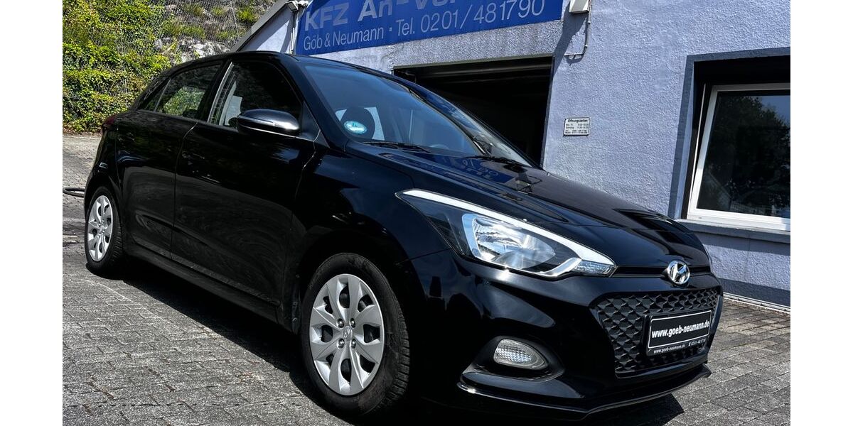 Hyundai i20 76.000 km 7.990 &euro; Essen 45257