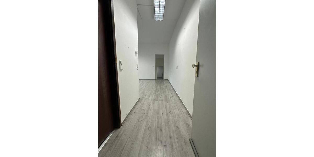 Helle 2-Zimmer-Wohnung mit offener Küche und modernem Bad zu vermieten! 2 zimmer