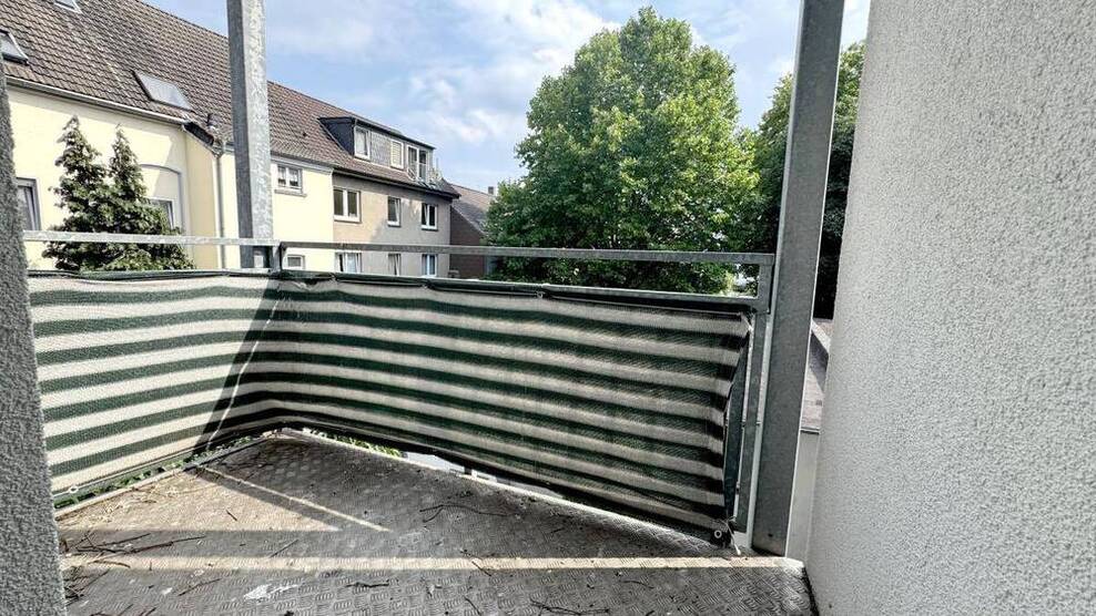 Großzügige 5-Zimmer-Wohnung mit 2 Bädern und Balkon - Ab sofort! 5 zimmer