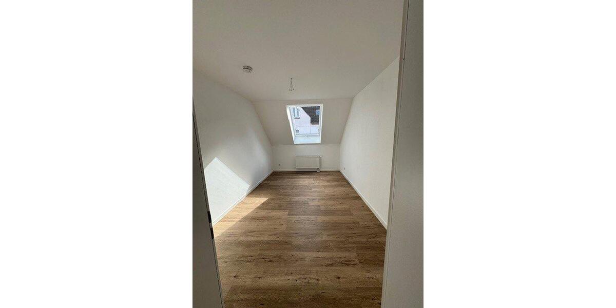 Dachgeschoßwohnung Dortmund Innenstadt Nord - 2 Zimmer, 50 m&sup2;, 373&euro; | Angebot:26423170