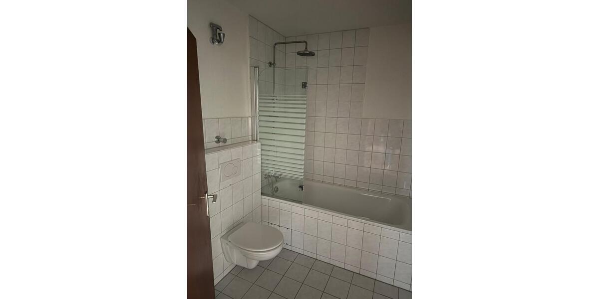 Etagenwohnung Gelsenkirchen Rotthausen - 3 Zimmer, 78 m&sup2;, 650&euro; | Angebot:24743610
