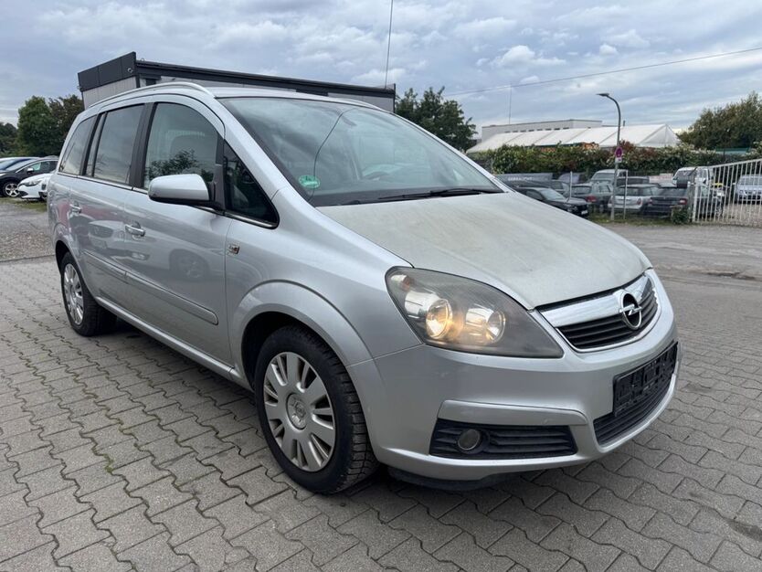 Opel Zafira 229.000 km 1.300 € Essen 45326