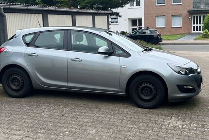 Opel Astra 199.789 km 3.888 € Holzwickede 59439