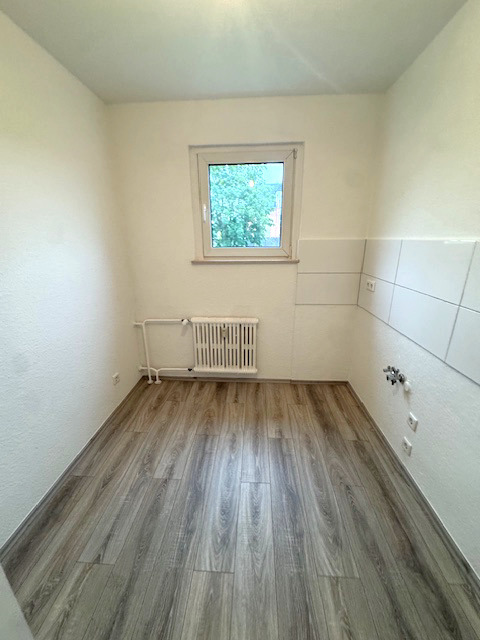 Frisch renovierte 3-Zimmer-Wohnung mit Balkon! zimmer