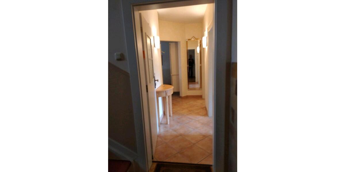 Hochparterre Wuppertal Dönberg - 2 Zimmer, 60 m&sup2;, 620&euro; | Angebot:25794769