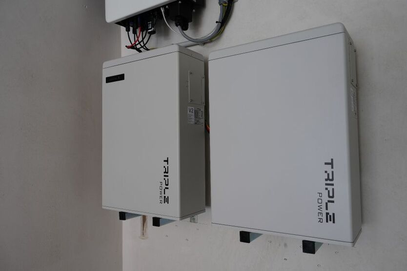 Provisionsfrei* Neubau Einfamilienhaus mit PV 10,4 KW integrierter Garage Energiebedarf 22,4 kWhm2a