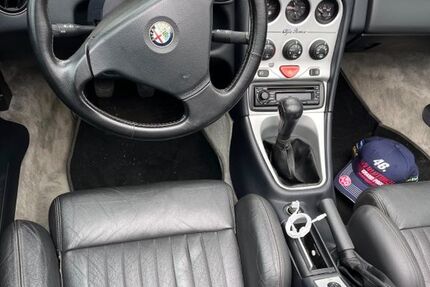 Alfa Romeo Spider 49.000 km 7.400 &euro; Dortmund 44309