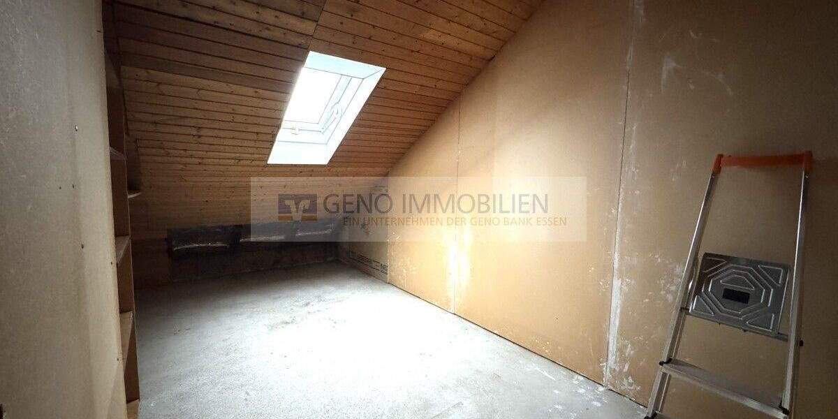 Reihenmittelhaus Hattingen Niederwenigern - 5 Zimmer, 102 m&sup2;, 395.000&euro; | Angebot:25708885