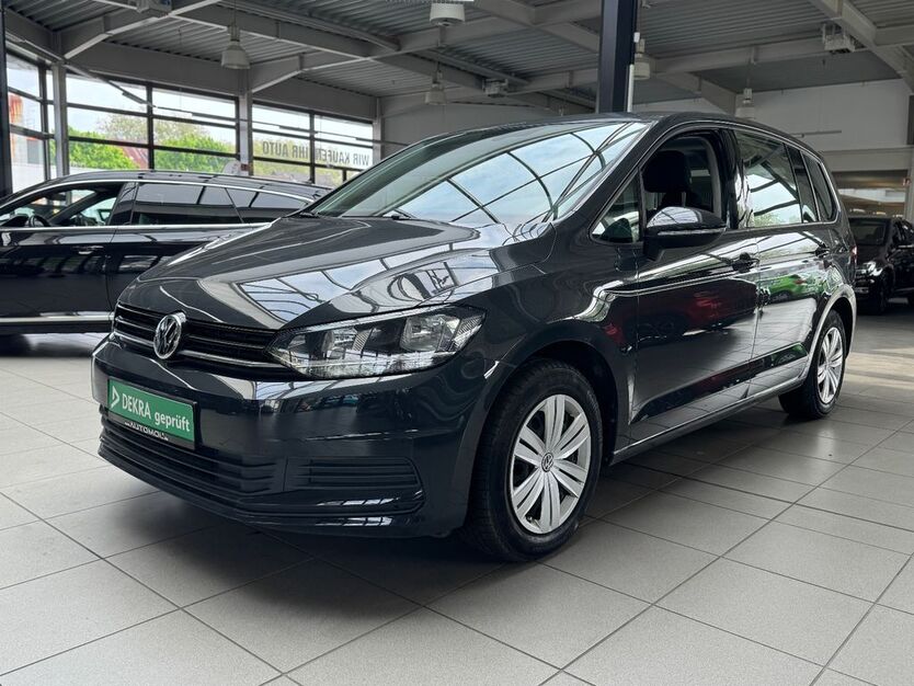 VW Touran 19.666 km 18.890 € Bottrop 46236