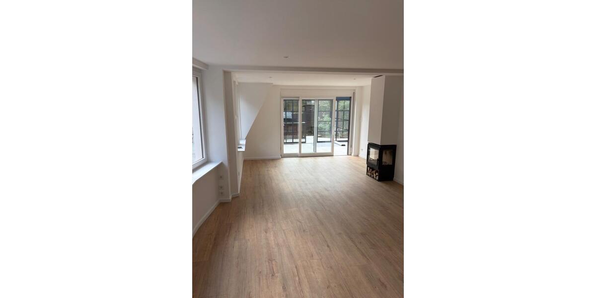 Villa Wuppertal Arrenberg - 6 Zimmer, 282 m&sup2;, 895.000&euro; | Angebot:26943866