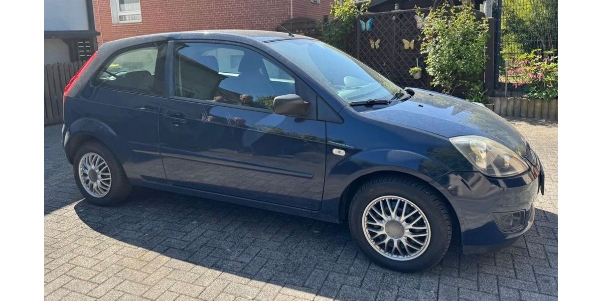 Ford Fiesta 125.500 km 2.444 &euro; Herten 45699