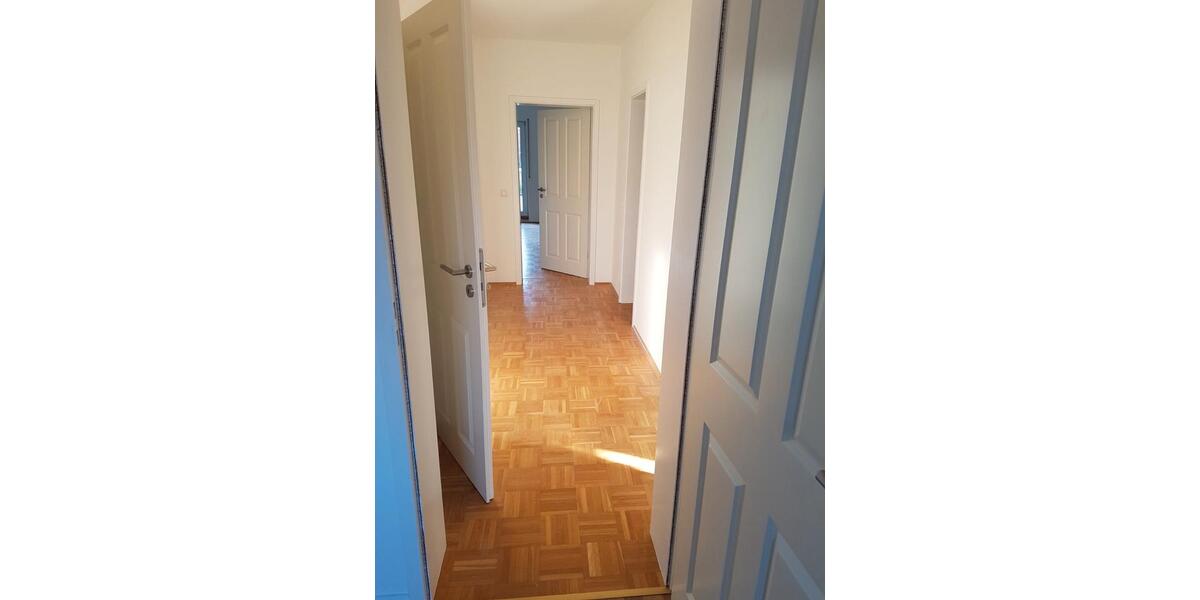 Etagenwohnung Hattingen - 2 Zimmer, 76 m&sup2;, 650&euro; | Angebot:26587526