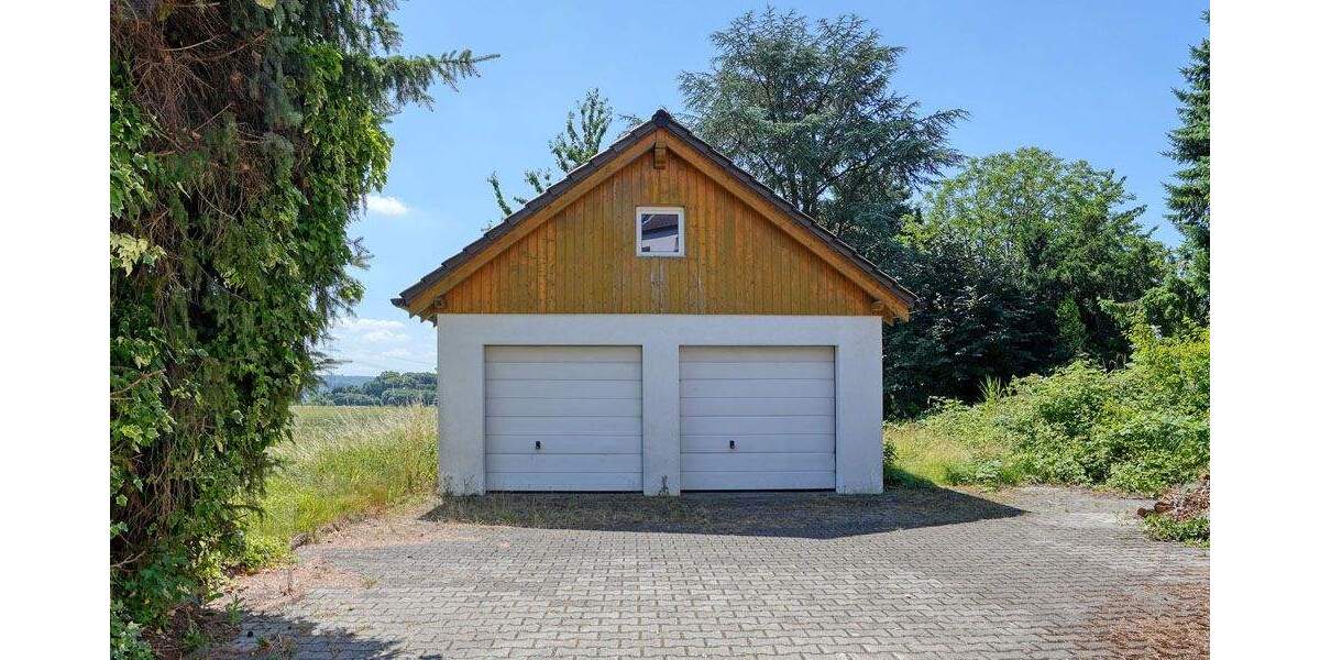 Einfamilienhaus Witten / Stockum Stockum - 7 Zimmer, 154 m&sup2;, 475.000&euro; | Angebot:24042001