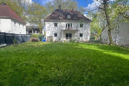 Legen Sie Ihr Geld in dieses schöne freistehendes Haus an 13 zimmer