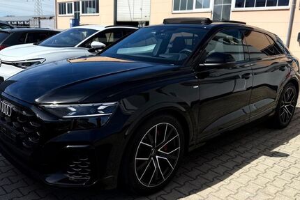 Audi Q8 6.200 km 88.000 € Dortmund 44263