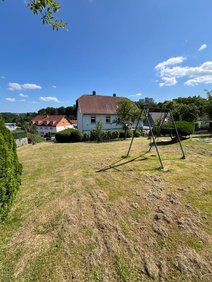 Mehr- Einfamilienhaus mit viel Platz und Garten -PROVISIONSFREI-