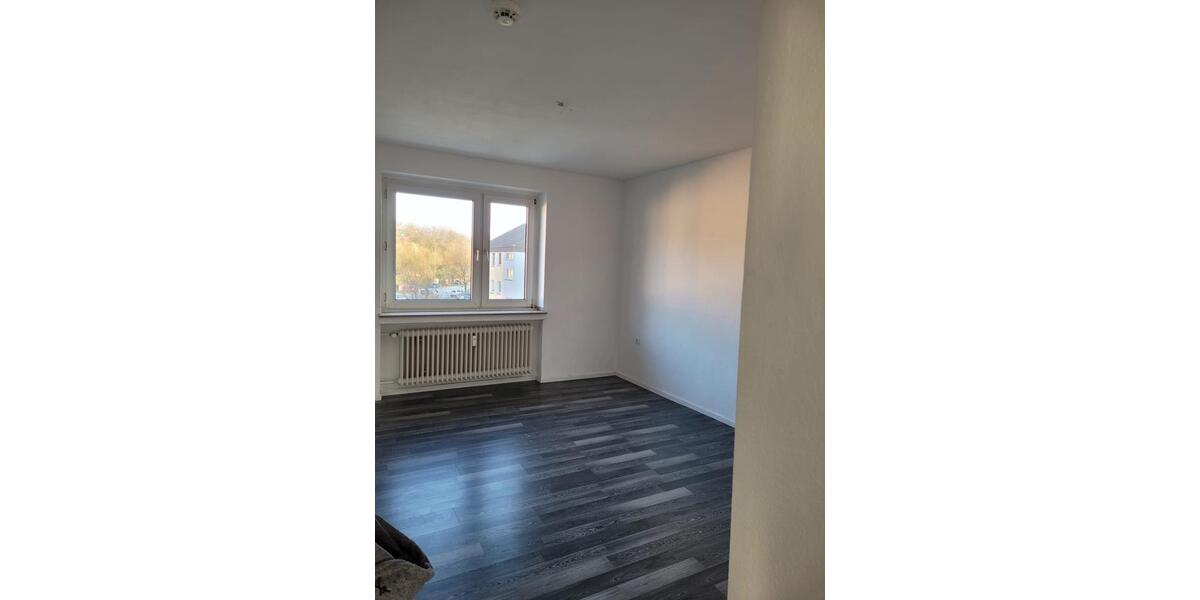 Etagenwohnung Recklinghausen König Ludwig - 2 Zimmer, 68 m&sup2;, 460&euro; | Angebot:25782651