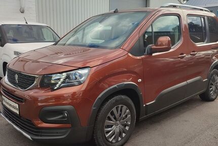 Peugeot Rifter 31.717 km 24.999 € Gelsenkirchen 45892