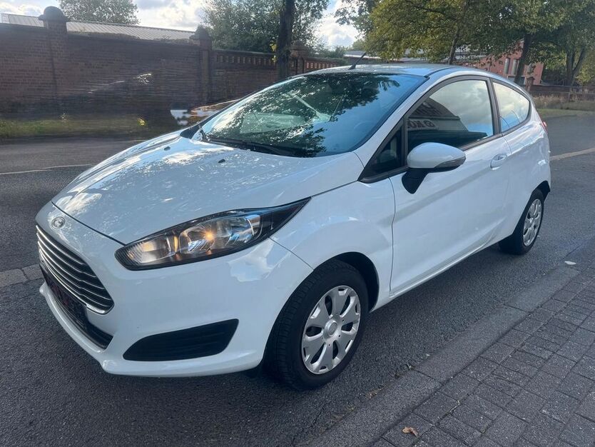Ford Fiesta 246.000 km 2.200 € Recklinghausen 45665