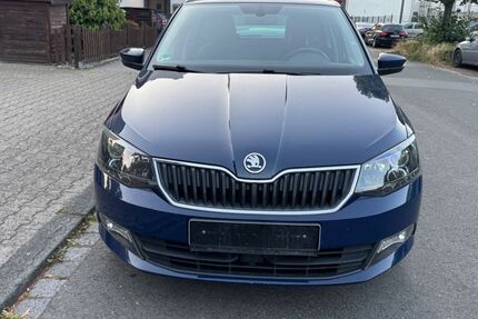 Skoda Fabia 148.000 km 5.999 &euro; Gelsenkirchen 45879