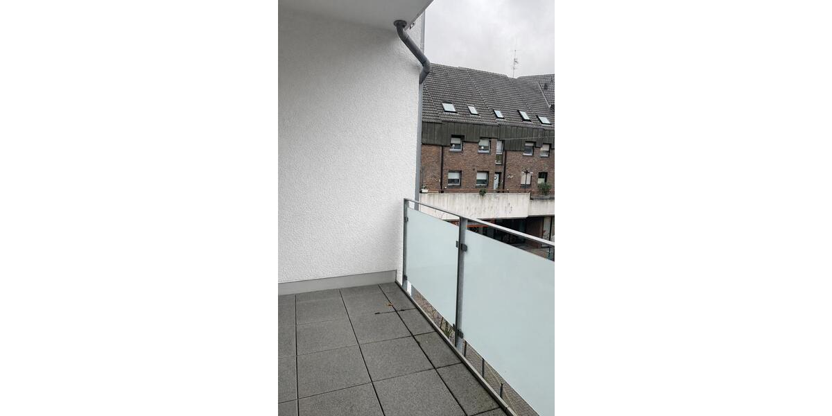 Etagenwohnung Oberhausen Alt-Oberhausen - 2 Zimmer, 68 m&sup2;, 650&euro; | Angebot:25220410