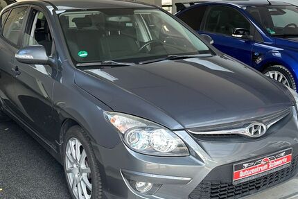 Hyundai i30 108.000 km 4.999 € Schwerte 58239