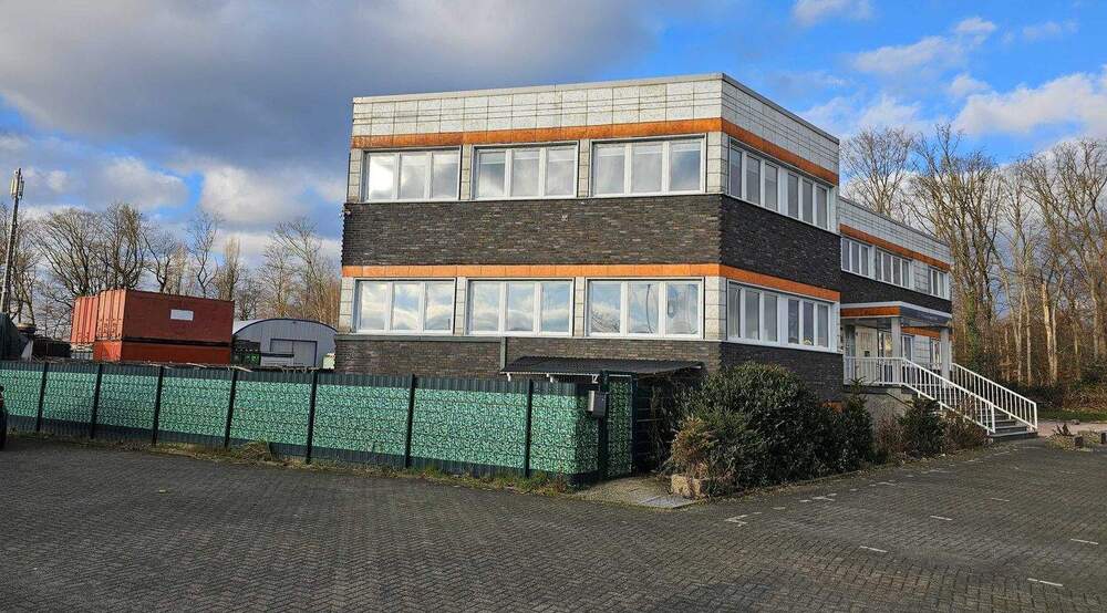 Repräsentative Büroetage in RE-Hillerheide, 380m² im 1.OG, verkehrsgünstige Lage, Klima, teilmöbliert, 8,50€m², provisionsfrei 1 zimmer