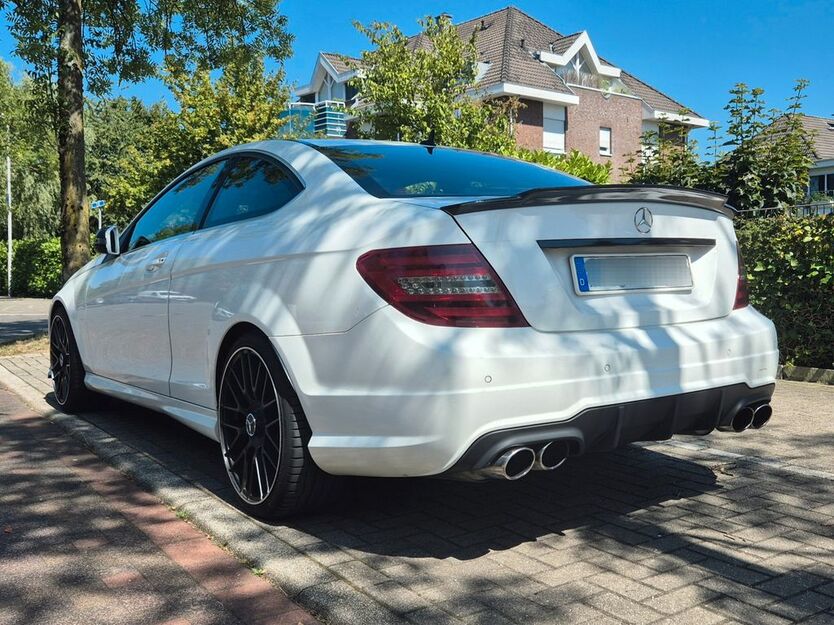 Mercedes-Benz C 250 160.000 km 13.800 € Mülheim an der Ruhr 45481