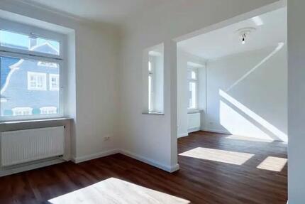 Frische sanierte 4 Zimmer Wohnung in Barmen