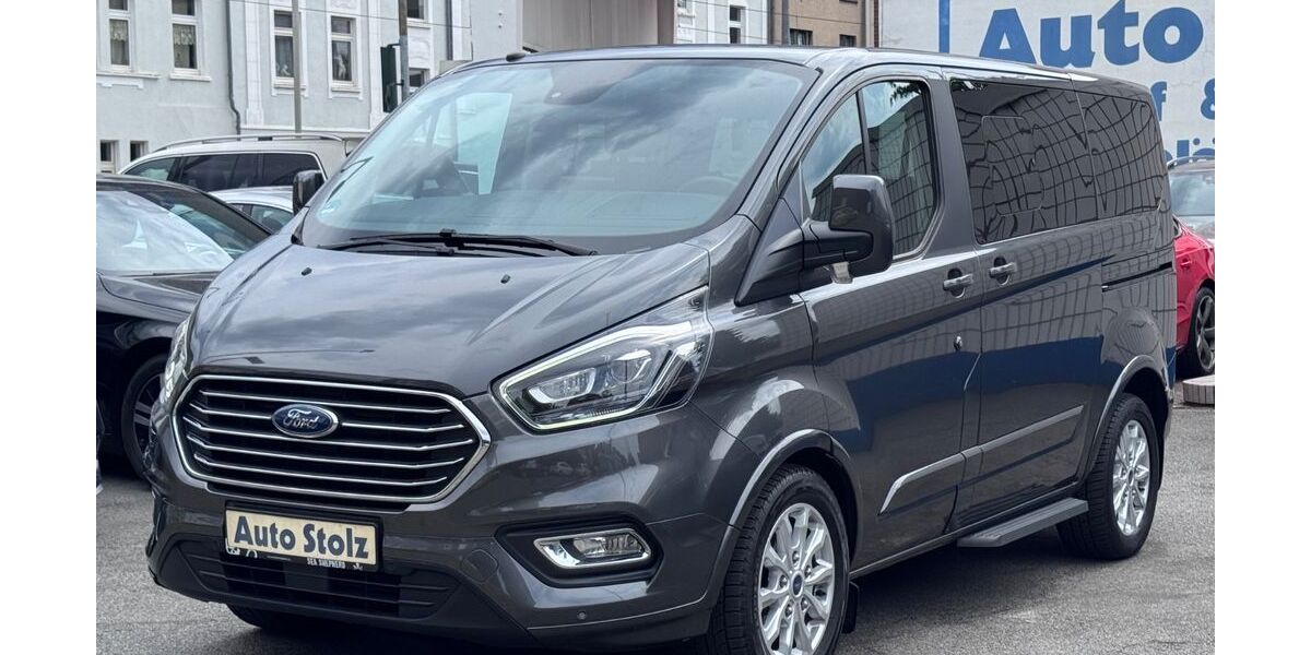 Ford Tourneo Custom 69.685 km 27.950 &euro; Oberhausen 46045