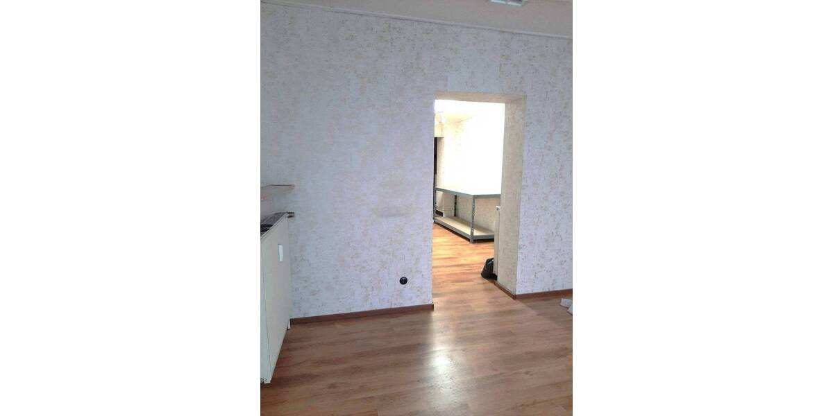 Gewerbeobjekt Duisburg Neudorf-Nord - 3 Zimmer, 50 m&sup2;, 500&euro; | Angebot:26903954
