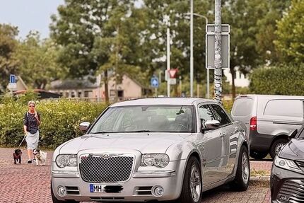 Chrysler 300C 149.500 km 12.950 &euro; Mülheim an der Ruhr 45468
