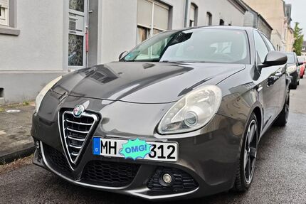 Alfa Romeo Giulietta 152.500 km 6.250 € Mülheim 45478