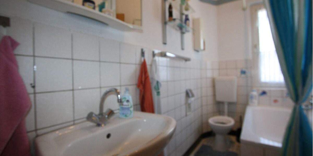 MFH - 7 WOHNUNGEN IN BO-CITY MIT GARTEN - ZUSÄTZLICHE WOHNUNG MÖGLICH 2 zimmer