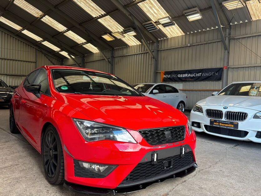 Seat Leon 169.000 km 8.950 € Essen 45139