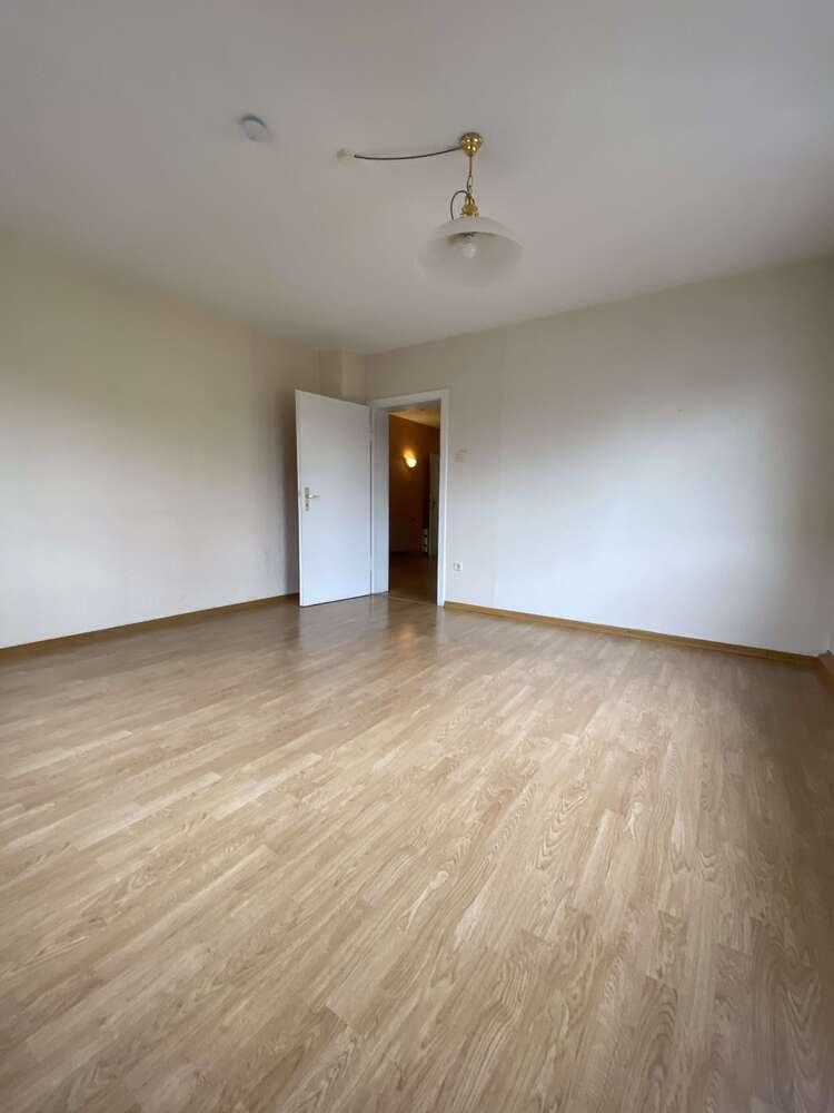 Wohnung zum Mieten in Essen 500 € 52.37 m²