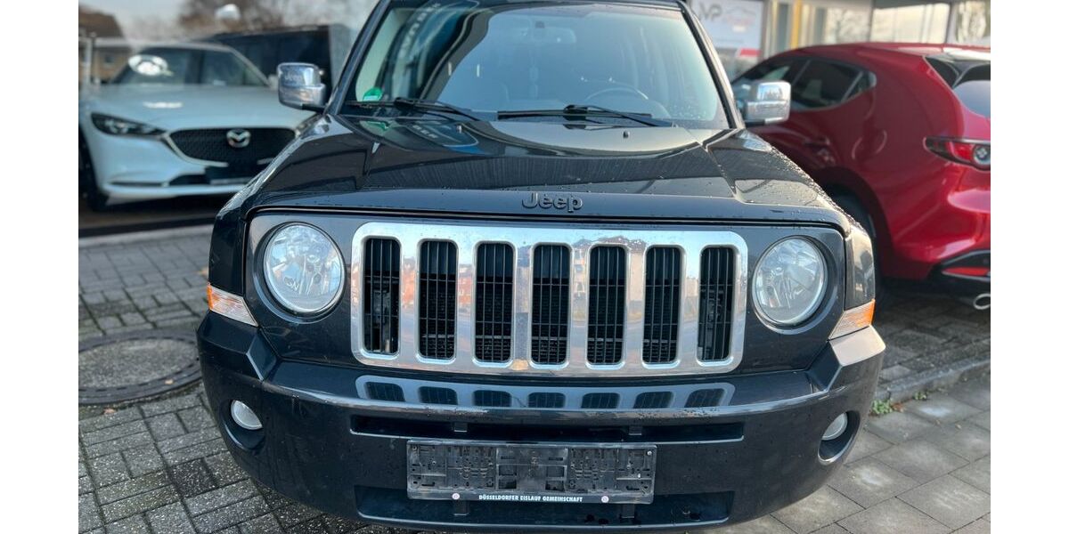 Jeep Patriot 237.447 km 2.690 &euro; Oberhausen 46145