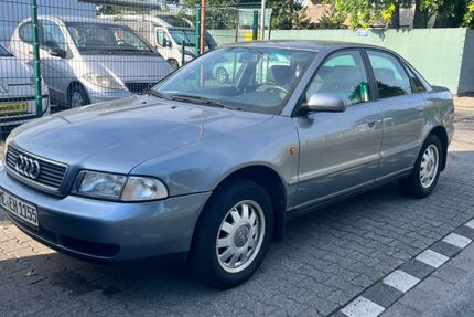 Audi A4 91.000 km 2.900 € Bottrop 46238