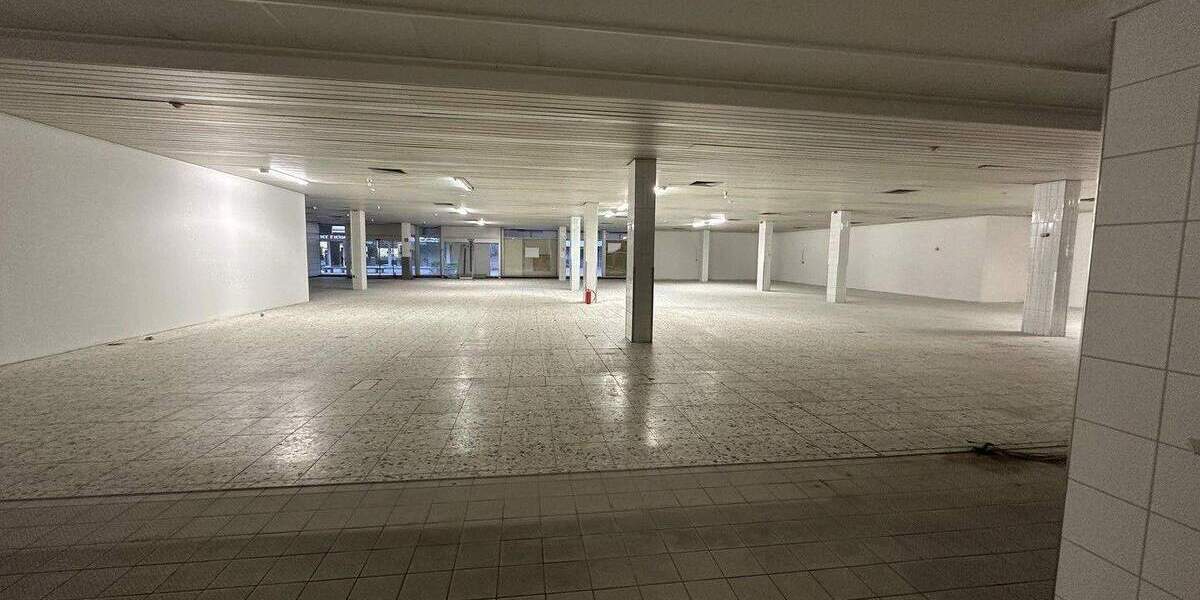 Einzelhandel zu vermieten Ladenlokal Gewerbeeinheit zimmer