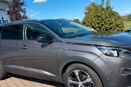 Peugeot 5008 129.000 km 14.800 € Iserlohn 58640