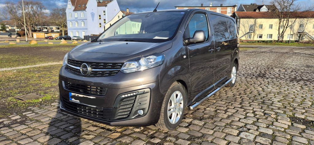 Opel Vivaro 105.000 km 21.990 &euro; Herne 44629