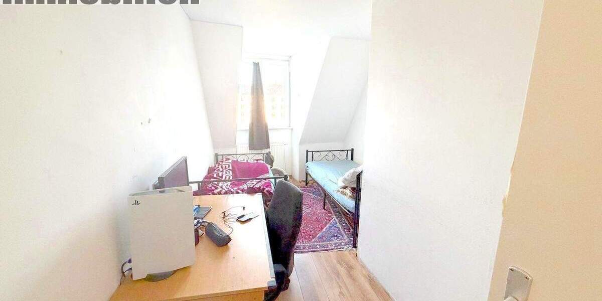 Etagenwohnung Dortmund Mitte - 4 Zimmer, 121 m&sup2;, 159.000&euro; | Angebot:25695719