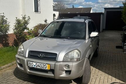 Hyundai TUCSON 110.000 km 5.500 &euro; Bochum 44805