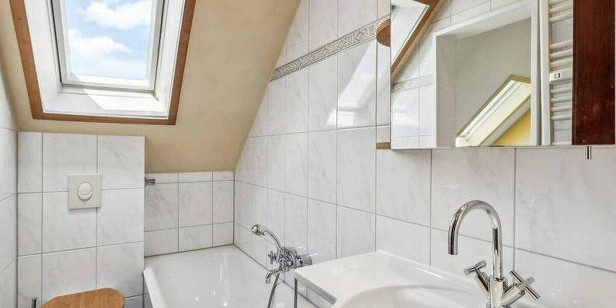 Etagenwohnung Essen Holsterhausen - 2 Zimmer, 33 m&sup2;, 475&euro; | Angebot:26907751