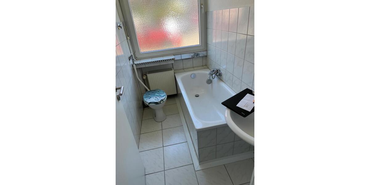Erdgeschoßwohnung Castrop-Rauxel Becklem - 1 Zimmer, 63 m&sup2;, 420&euro; | Angebot:26415573